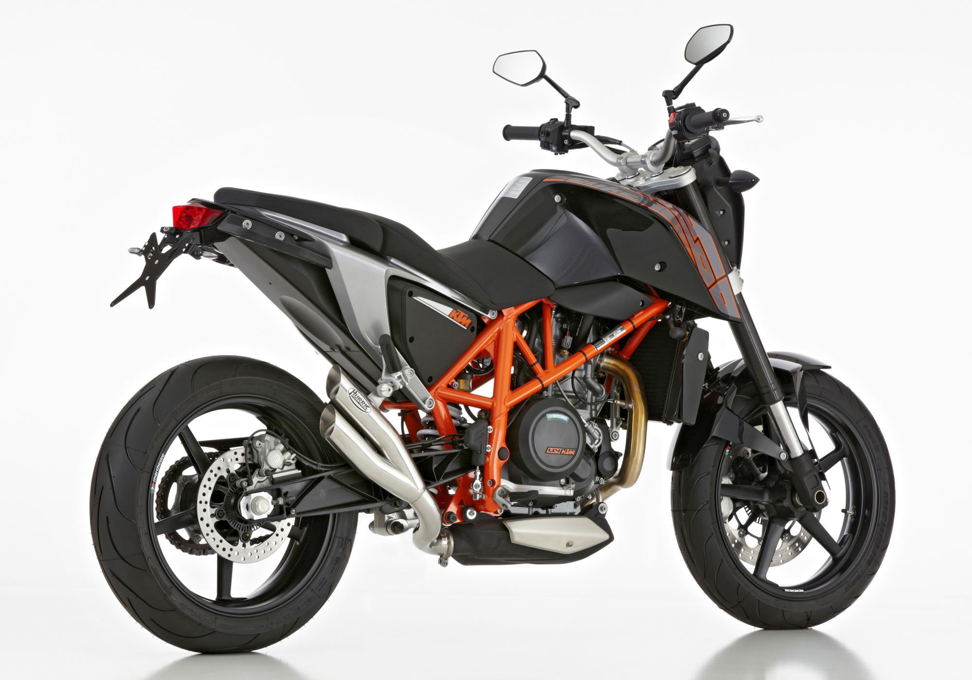 Exhaust KTM 690 Duke R anno 2016 2017 exhaust terminal HURRIC Pro 2 Slip on steel inox polished color silver 4MOTO.EU